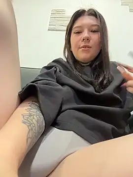 FionaMurr online show from 04-07-26, 11:04