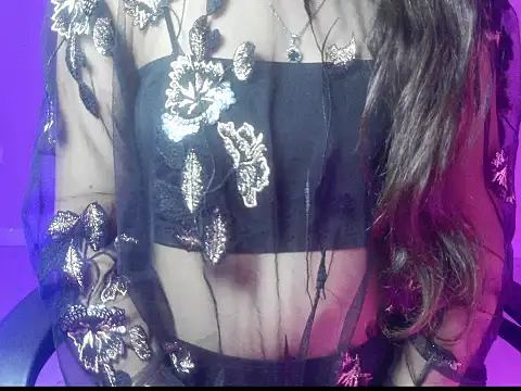 Snapshot of Isha_Lush chatting on 12-19-25, 05:31 Isha Lush online show from 12-19-25, 05:31