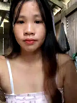 Snapshot of mit0-77 chatting on 12-14-25, 12:49 mit0-77 online show from 12-14-25, 12:49