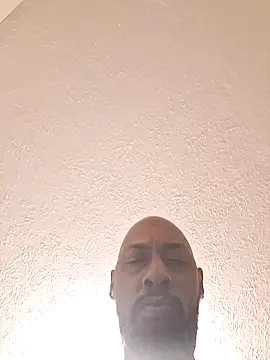 Snapshot of Rizzle9800 chatting on 03-22-26, 06:39 Rizzle9800 online show from 03-22-26, 06:39