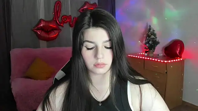 KisaModel online show from 03-25-26, 03:18