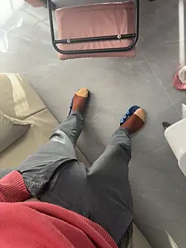 qwe522522 online show from 01-09-26, 08:17