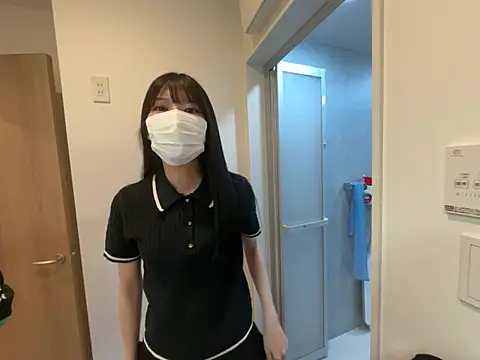 Snapshot of Gokujyo-Namanaka chatting on 05-10-26, 12:21 Gokujyo-Namanaka online show from 05-10-26, 12:21