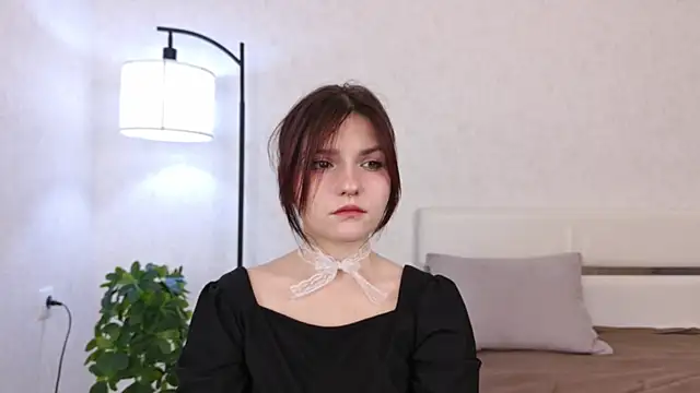 NyraVesperis online show from 05-15-26, 06:31