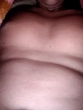 Snapshot of khusi__2004 chatting on 12-16-25, 04:56 khusi 2004 online show from 12-16-25, 04:56