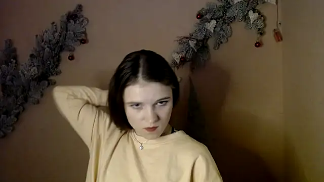 Snapshot of Riya_Vip chatting on 12-15-25, 02:21 Riya Vip online show from 12-15-25, 02:21