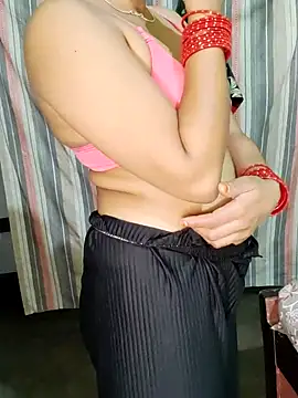 Snapshot of Cuple_masti72 chatting on 03-28-26, 05:01 Cuple masti72 online show from 03-28-26, 05:01