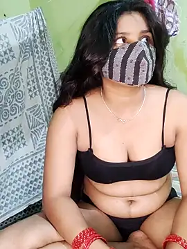Snapshot of Cuple_masti72 chatting on 03-31-26, 04:40 Cuple masti72 online show from 03-31-26, 04:40