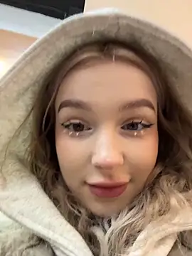 Snapshot of -teenytiny- chatting on 12-17-25, 02:12 -teenytiny- online show from 12-17-25, 02:12