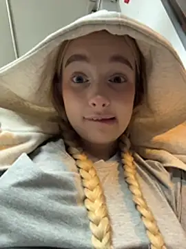 -teenytiny- online show from 02-17-26, 05:08