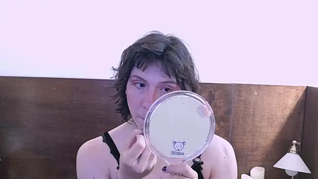 Shelly bat online show from 07-14-26, 10:26