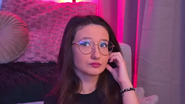 TheaMalekoo online show from 02-10-26, 07:45