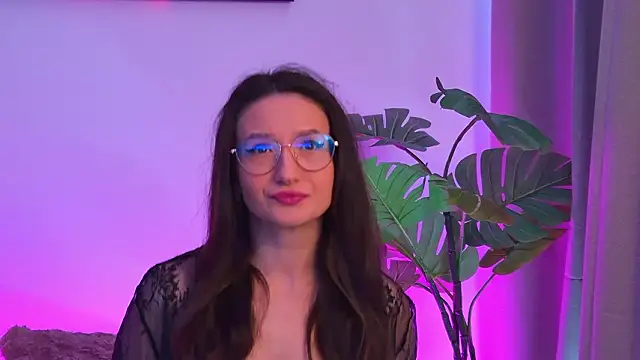 TheaMalekoo online show from 03-14-26, 07:36