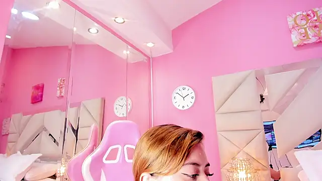 Snapshot of rousse_millers chatting on 07-02-26, 03:34 rousse millers online show from 07-02-26, 03:34