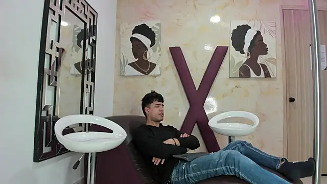 YOUNG GUYS1 online show from 06-04-26, 07:14