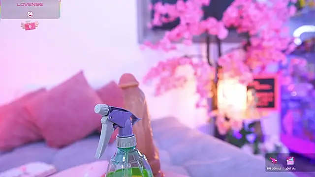 Hayami Lee online show from 04-13-26, 04:07