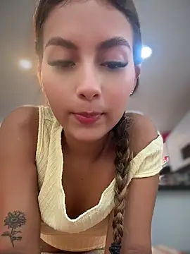 Valeria-escobar online show from 07-28-26, 02:13