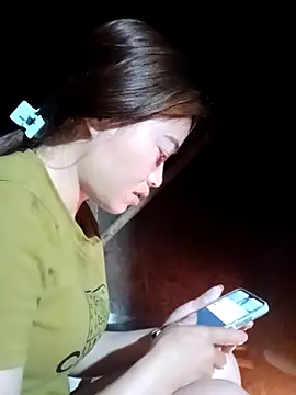 little-effy online show from 04-01-26, 11:02