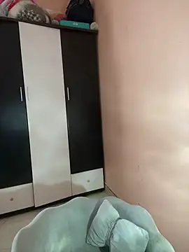 Bae1103  online show from 12-14-25, 03:01