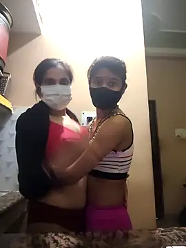 Snapshot of jaanvi-Rani chatting on 02-06-26, 03:22 jaanvi-Rani online show from 02-06-26, 03:22