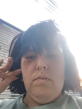 Divine Pouvoir online show from 02-26-26, 08:08