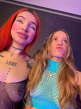 Railey And Megan online show from 12-17-25, 04:02