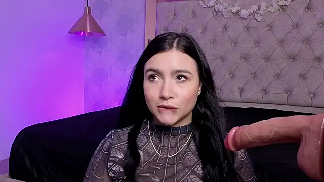 kylie river online show from 04-19-26, 06:10