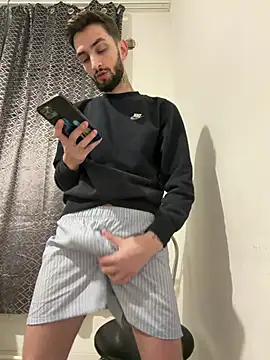 Juliann69Ramiro online show from 01-11-26, 07:19