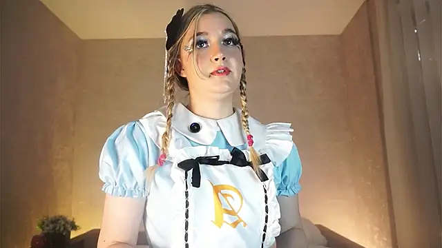 AlessandraPatel online show from 12-16-25, 06:18