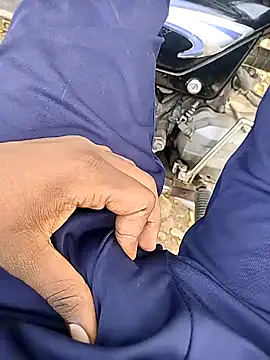 loki-king-143 online show from 12-16-25, 09:03