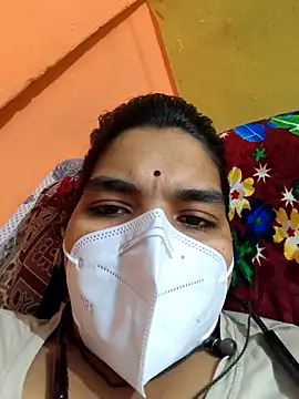 Snapshot of Big_krishna44A chatting on 12-16-25, 04:12 Big krishna44A online show from 12-16-25, 04:12