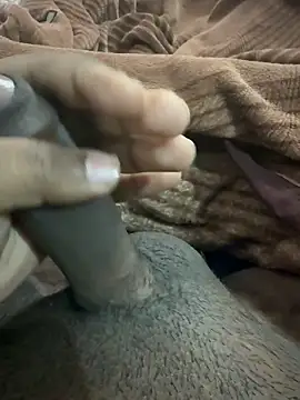 Snapshot of blackjerking chatting on 12-19-25, 03:35 blackjerking online show from 12-19-25, 03:35