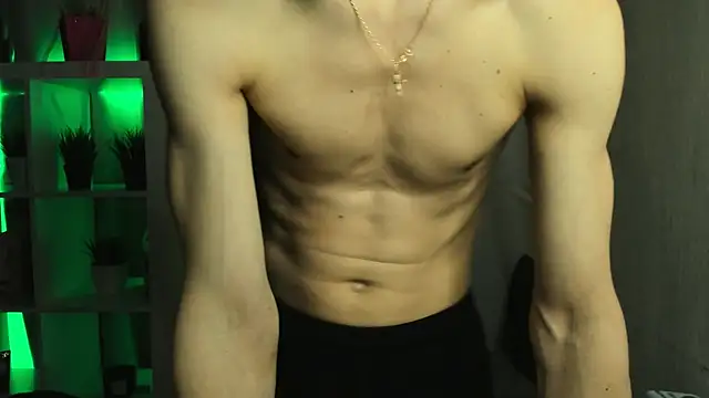 Snapshot of tommy_cabrio chatting on 12-15-25, 03:49 tommy cabrio online show from 12-15-25, 03:49