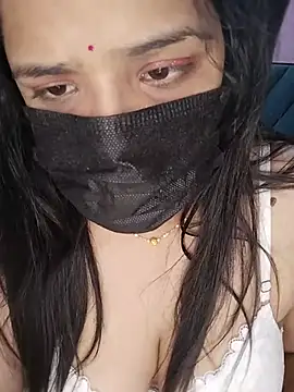 Snapshot of Saxy_Sona1 chatting on 07-16-26, 12:00 Saxy Sona1 online show from 07-16-26, 12:00