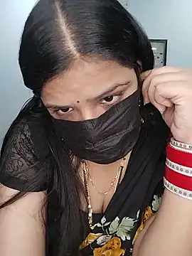 Snapshot of Saxy_Sona1 chatting on 07-26-26, 12:45 Saxy Sona1 online show from 07-26-26, 12:45
