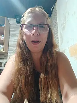Snapshot of cari75 chatting on 05-14-26, 07:59 cari75 online show from 05-14-26, 07:59