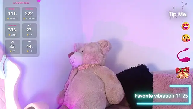 Snapshot of Ana_herrera chatting on 12-16-25, 11:26 Ana herrera online show from 12-16-25, 11:26