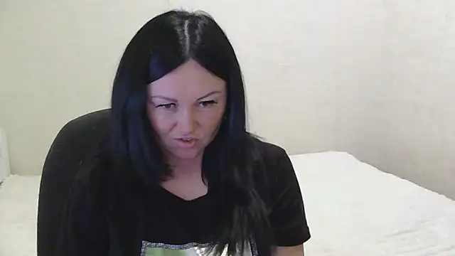 Snapshot of AmyStar333 chatting on 02-24-26, 04:38 AmyStar333 online show from 02-24-26, 04:38