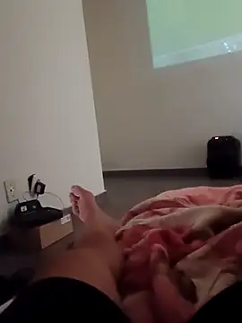 Snapshot of Danielleao chatting on 12-20-25, 05:20 Danielleao online show from 12-20-25, 05:20