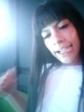 Snapshot of charlotteclover chatting on 03-31-26, 06:25 charlotteclover online show from 03-31-26, 06:25