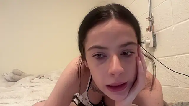 Snapshot of faithluvv chatting on 01-07-26, 12:13 faithluvv online show from 01-07-26, 12:13