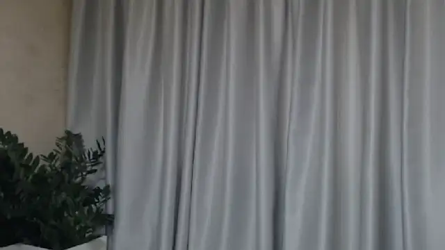 Snapshot of sweetpussy13 chatting on 10-02-25, 06:20 sweetpussy13 online show from 10-02-25, 06:20
