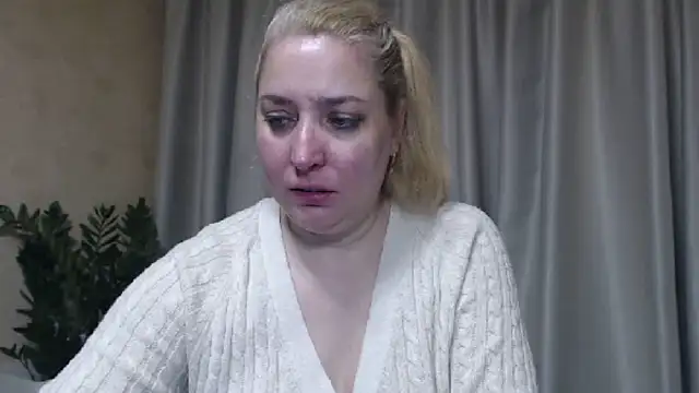 sweetpussy13 online show from 04-09-26, 06:30