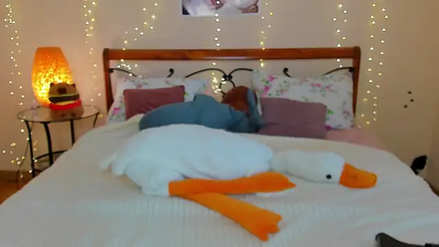 miya soft online show from 05-19-26, 01:33
