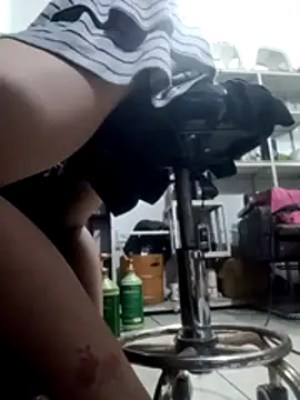 Snapshot of SARA6926969 chatting on 03-14-26, 12:21 SARA6926969 online show from 03-14-26, 12:21