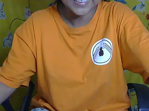 Snapshot of Cristina_love69 chatting on 03-11-26, 07:47 Cristina love69 online show from 03-11-26, 07:47