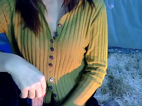 Snapshot of Chichi_86 chatting on 01-10-26, 04:25 Chichi 86 online show from 01-10-26, 04:25