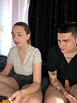 FoxyToxy online show from 12-15-25, 02:38