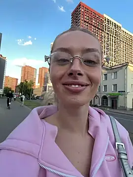 SunnyShiney online show from 06-03-26, 04:56