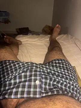 Snapshot of Night_outcam chatting on 03-22-26, 09:18 Night outcam online show from 03-22-26, 09:18